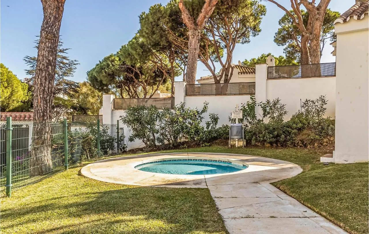 Awesome Apartment In Calahonda With Kitchen Sitio de Calahonda
