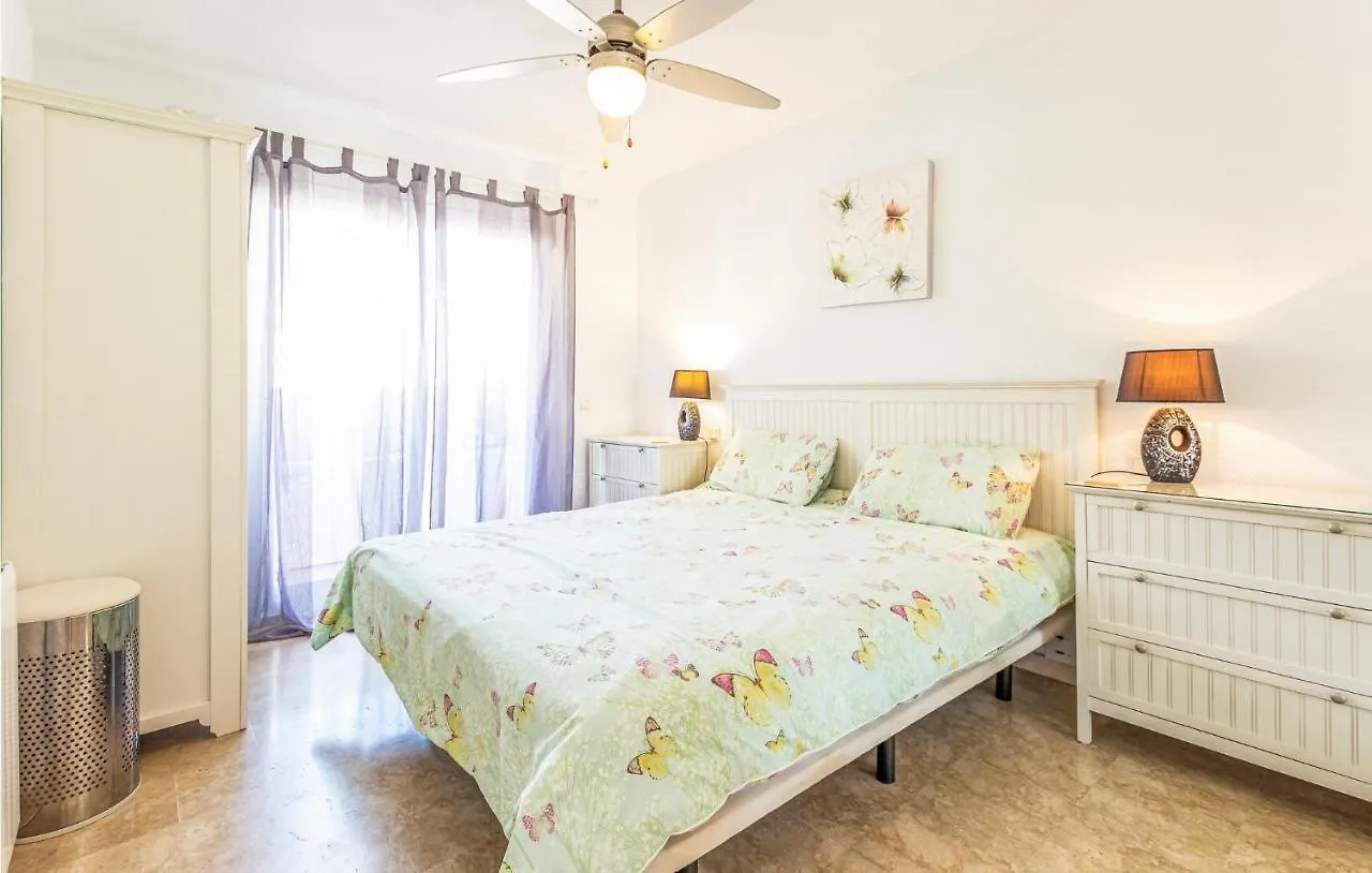 Awesome Apartment In Calahonda With Kitchen Sitio de Calahonda 0*,