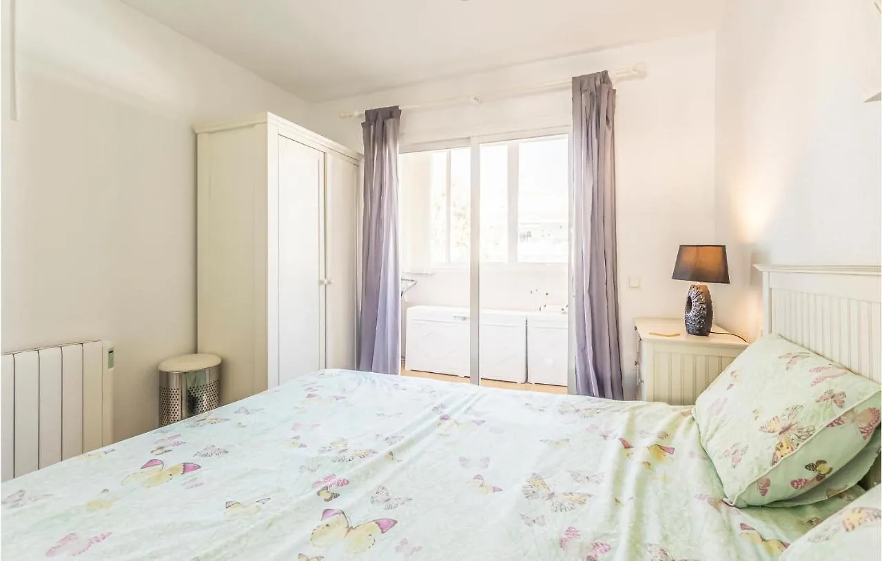 Awesome Apartment In Calahonda With Kitchen Sitio de Calahonda